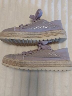Love Rio Maisie Sneaker Womens 8 Sequin Embellished Platform Lavender Espadrille